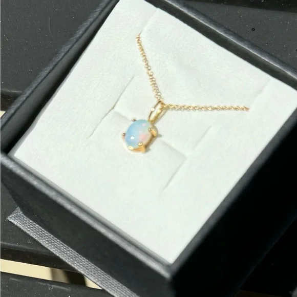 Natural Opal NWOT Necklace 14K yellow gold-filled. NEW. Natural Australian opal. - Picture 9 of 9